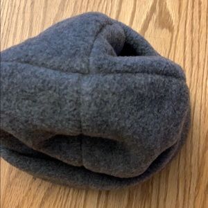 Polar fleece gray hat